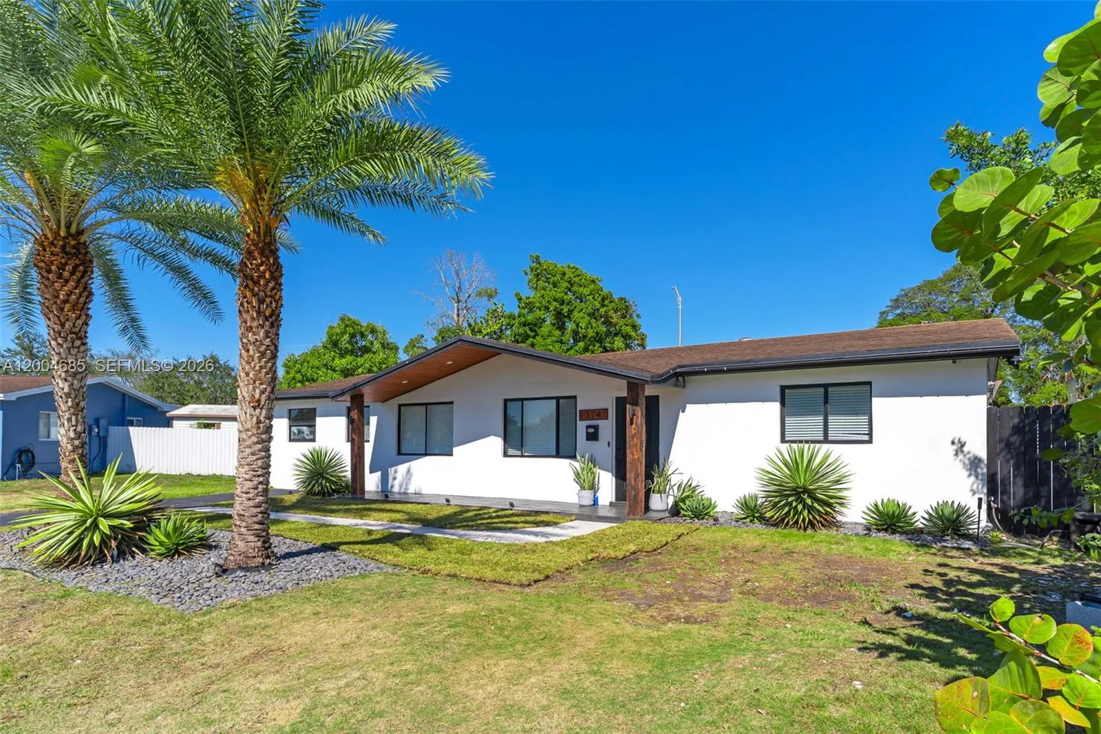 13741 SW 72nd Ter, Miami FL 33183