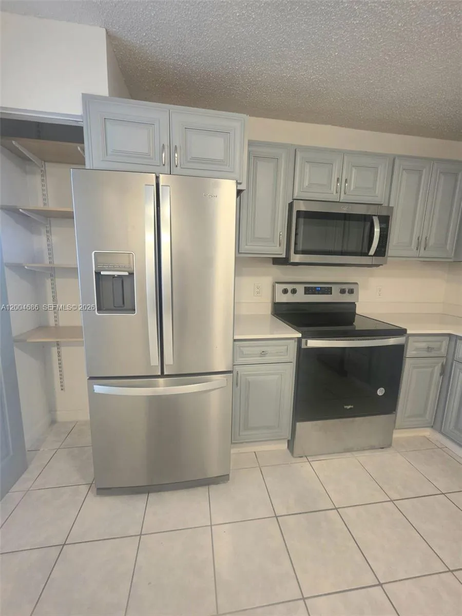 8958 W Sample Rd # 8958, Other City - In The State Of Florida FL 33065