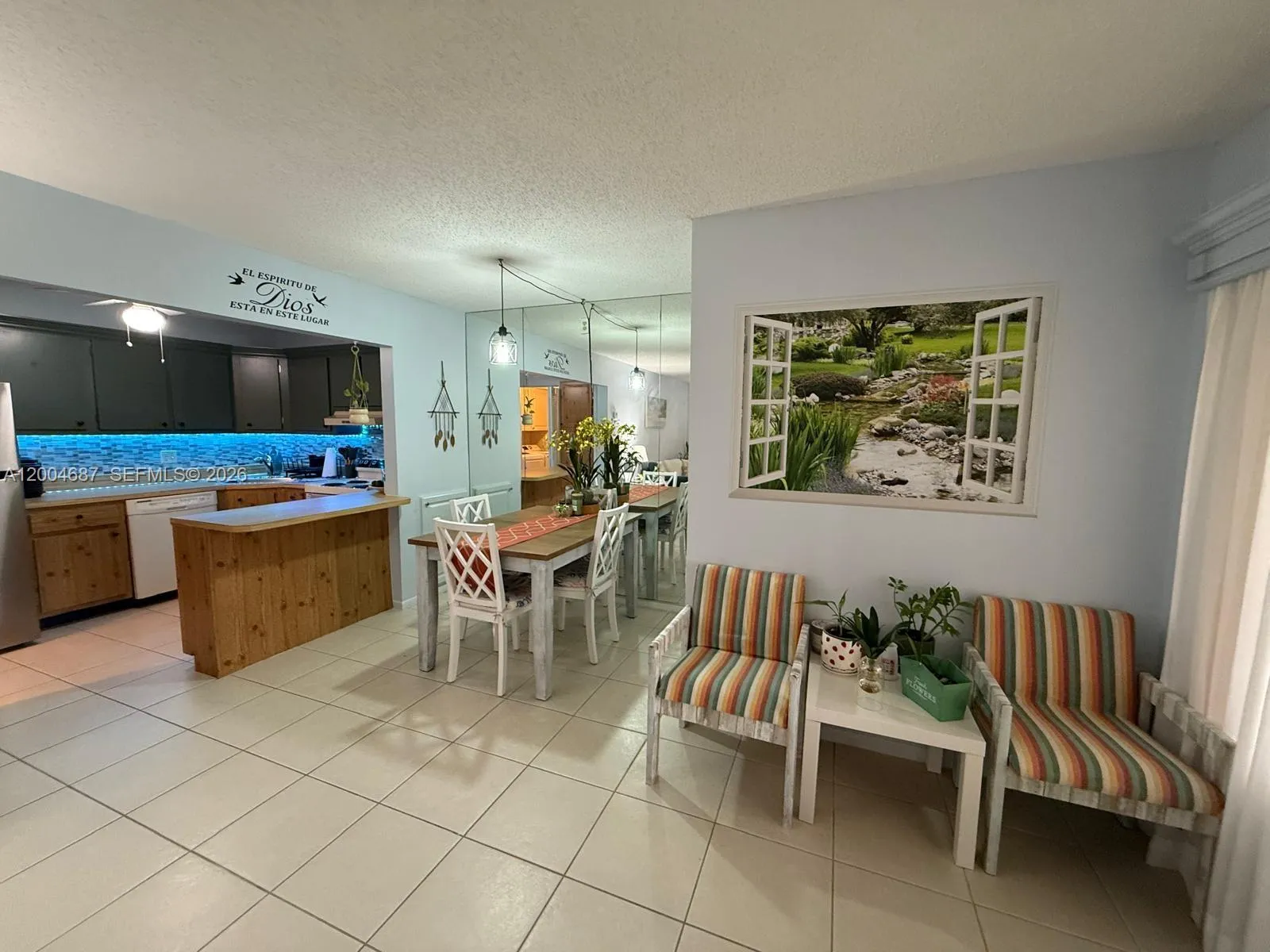 208 Pine Hov Cir # 2, Green Acres FL 33463