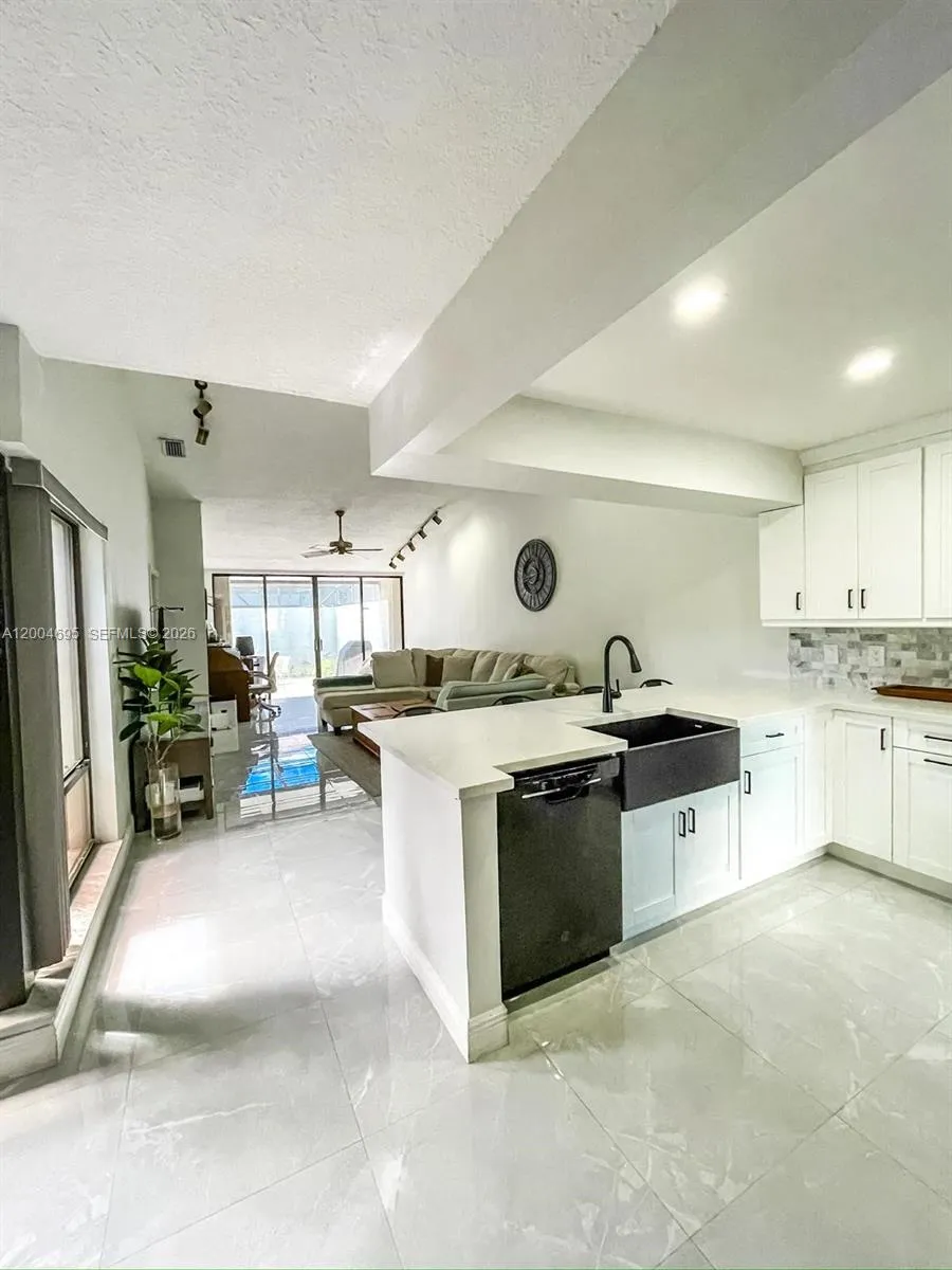 13360 SW 89th Ter # G, Miami FL 33186