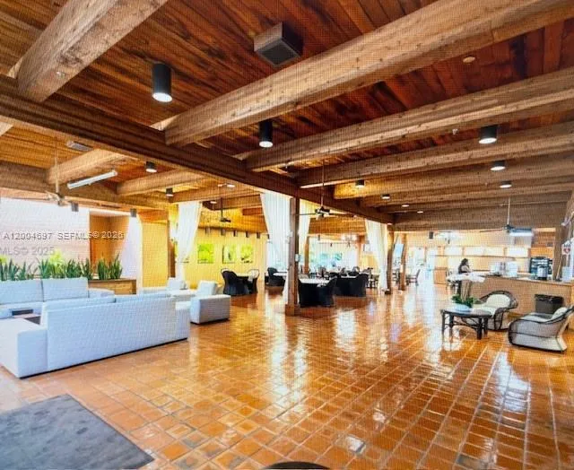 4000 Towerside Ter # 1403, Miami FL 33138