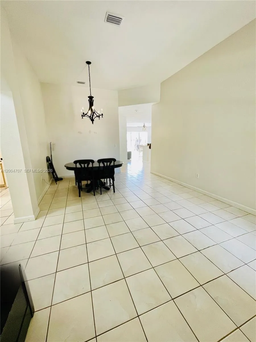 4006 NE 20th St, Homestead FL 33033