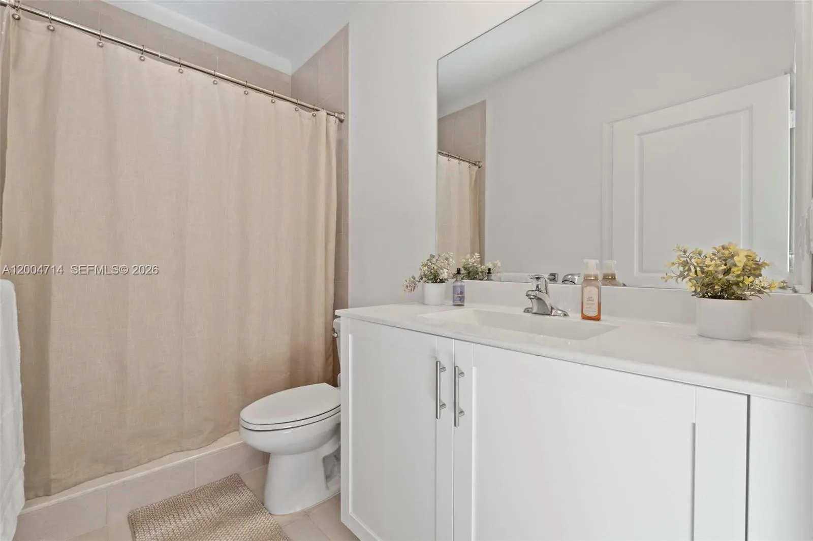 20655 NE 7th Pl, Miami FL 33179