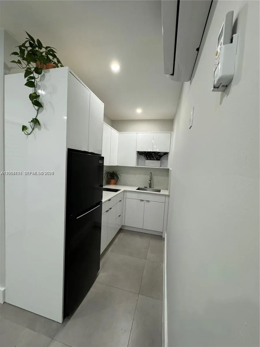 6335 N Miami Ave # 3, Miami FL 33150