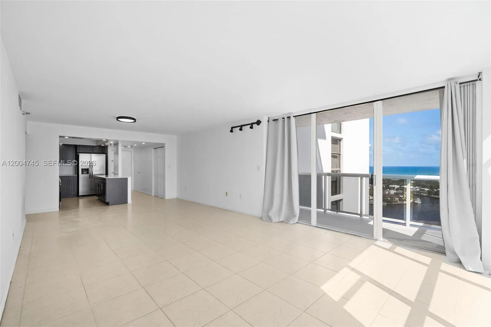 20505 E Country Club Dr # 1938, Aventura FL 33180