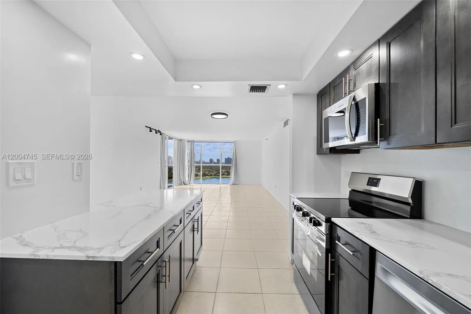 20505 E Country Club Dr # 1938, Aventura FL 33180