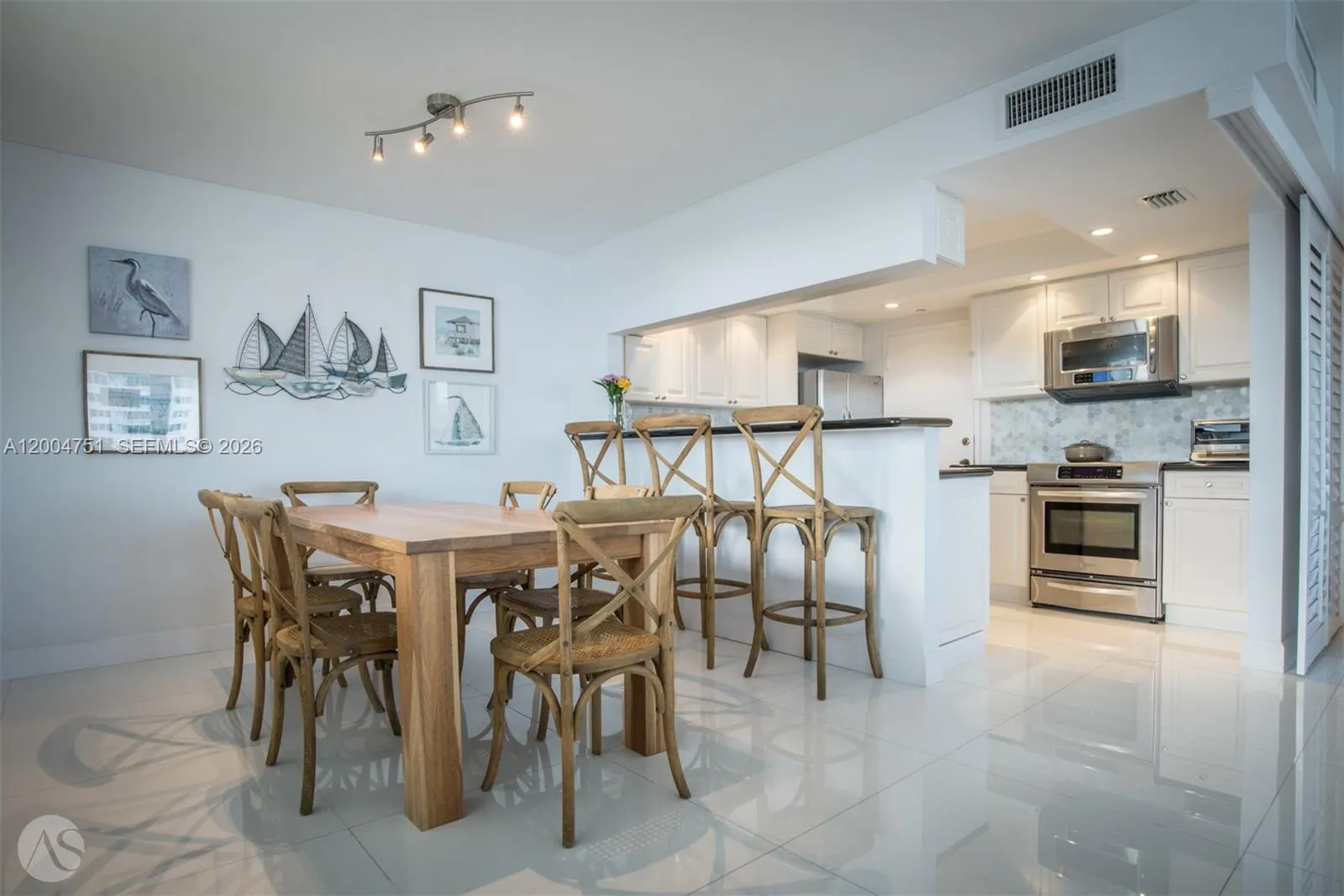 177 Ocean Lane Dr # 1209, Key Biscayne FL 33149