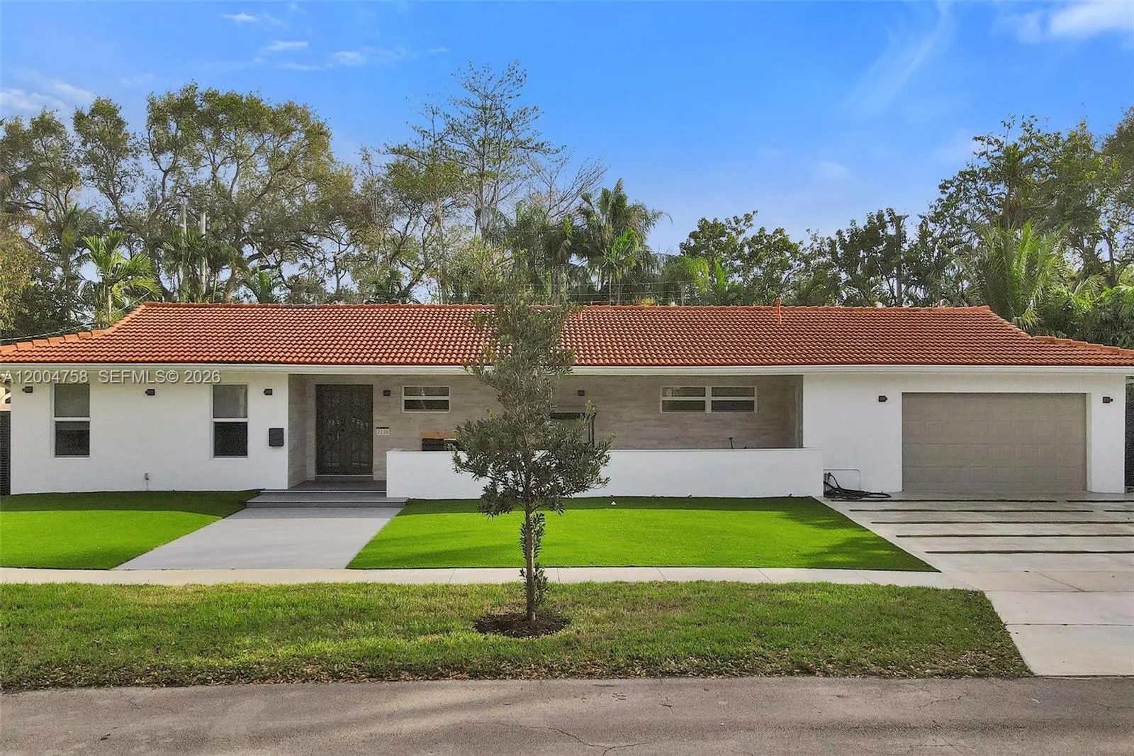 2126 NE 187th St, North Miami Beach FL 33179