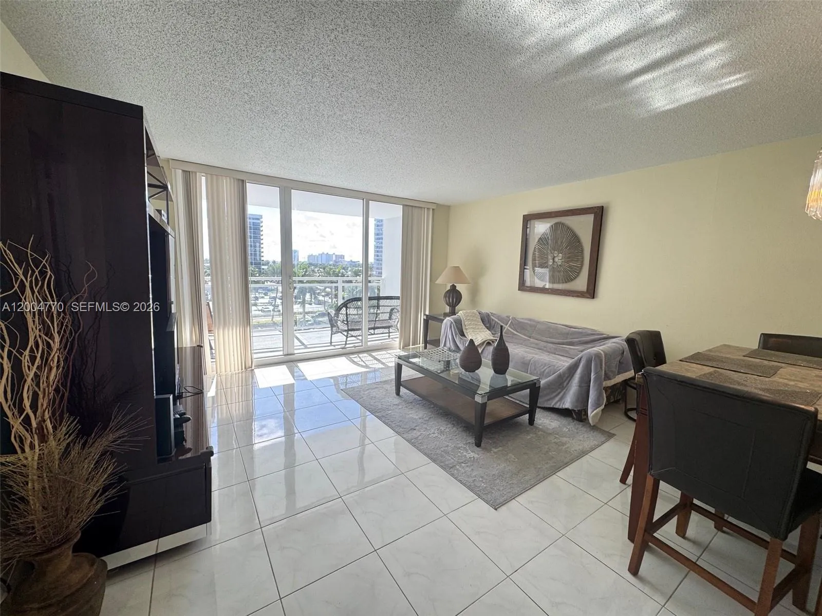 2030 S Ocean Dr # 403, Hallandale Beach FL 33009