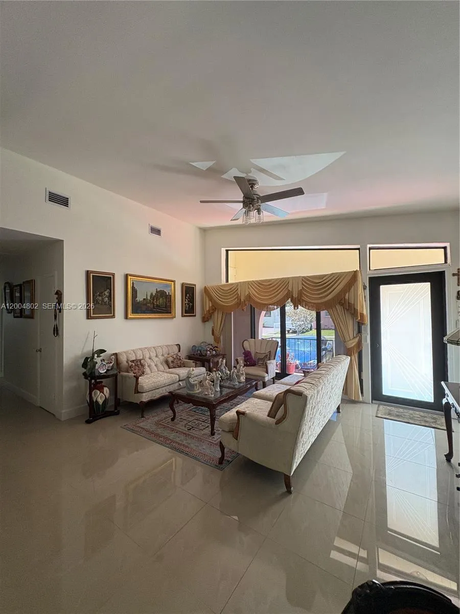 8581 SW 29th St, Miami FL 33155