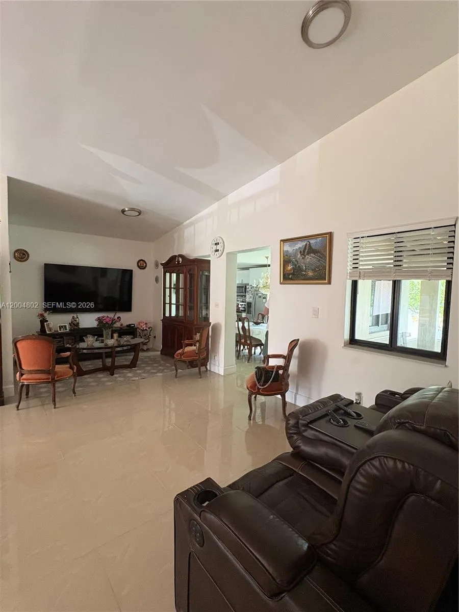 8581 SW 29th St, Miami FL 33155