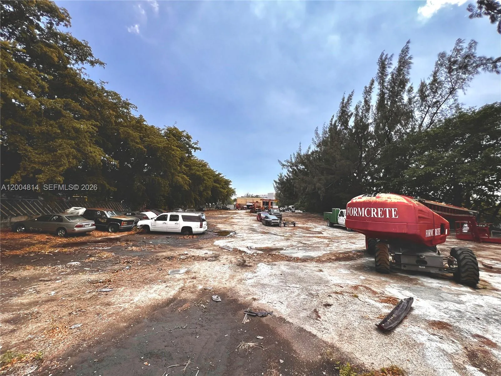 3550 NW South River Dr, Miami FL 33142