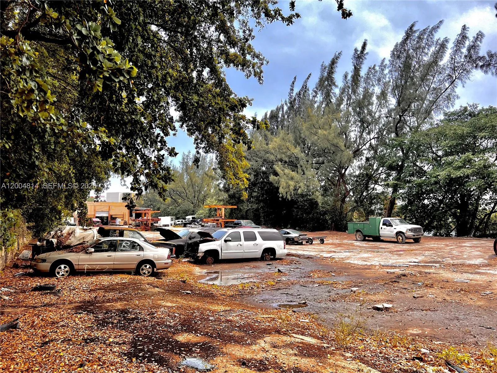 3550 NW South River Dr, Miami FL 33142