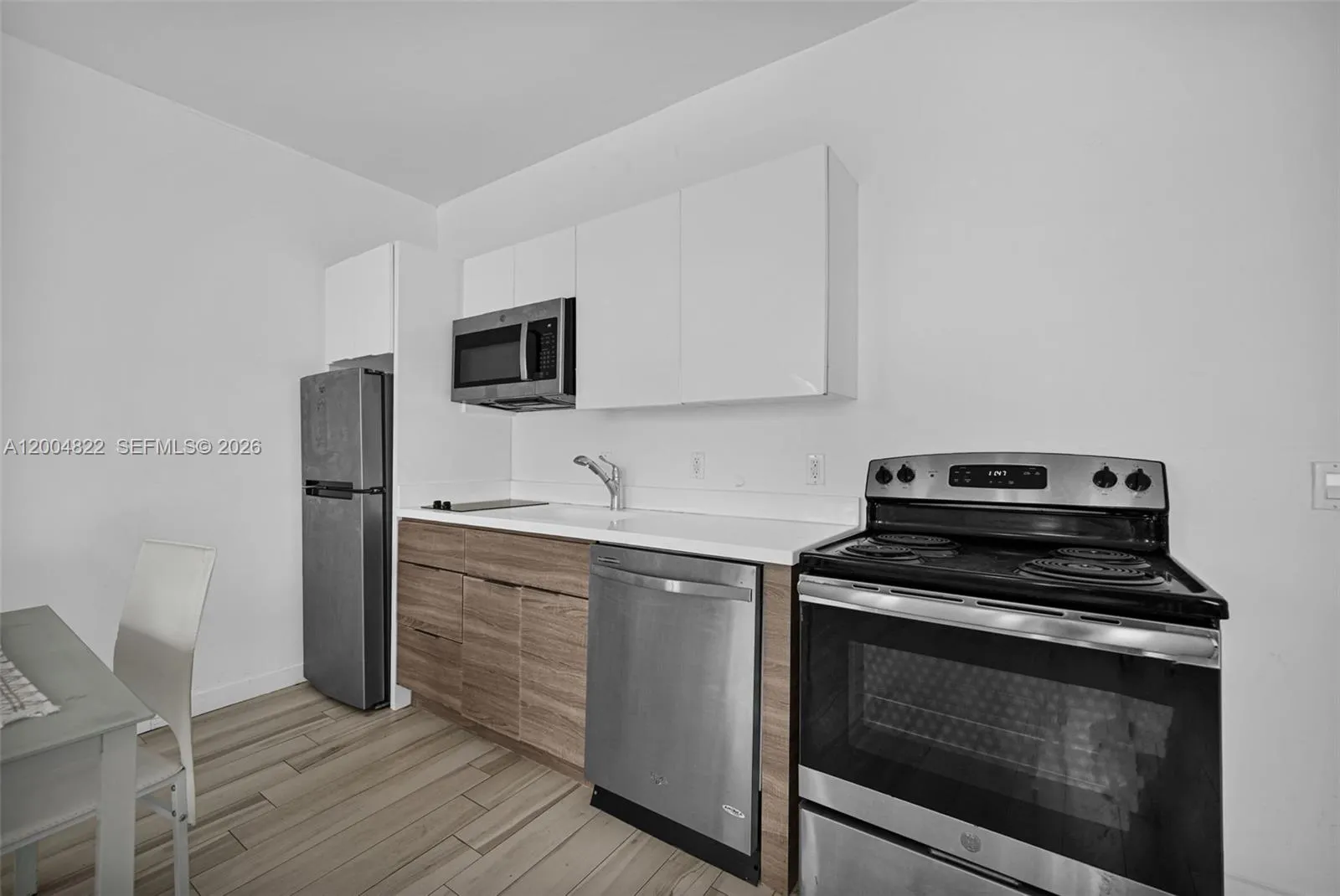 1560 Meridian Ave # 207, Miami Beach FL 33139