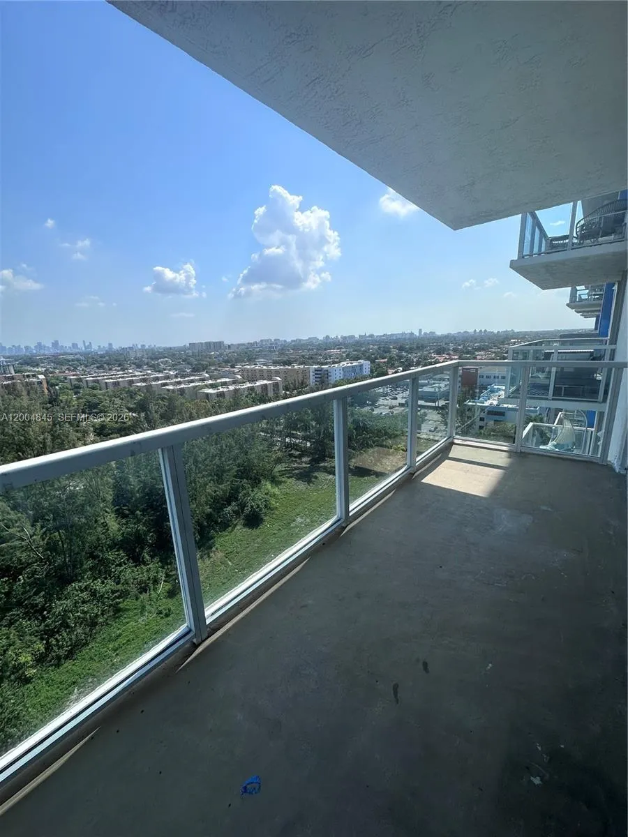 5077 NW 7th St # 1505, Miami FL 33126