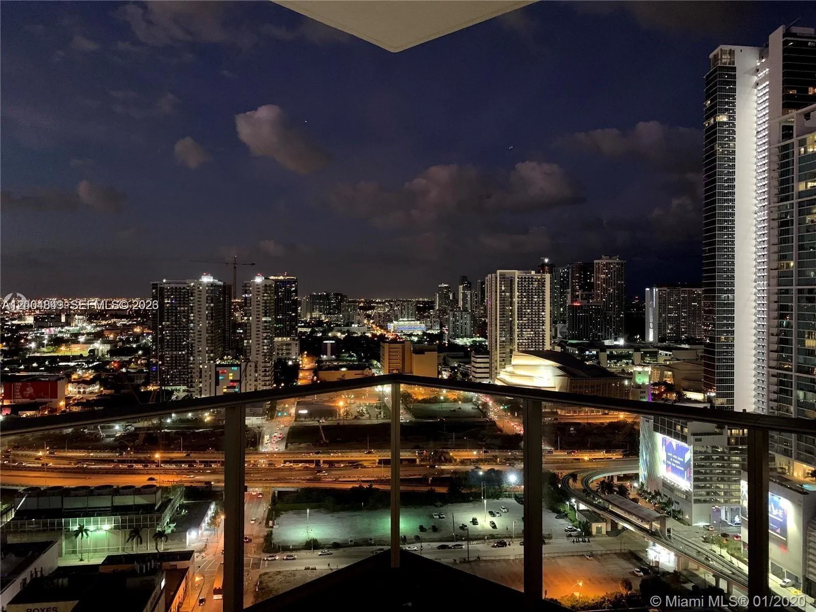 851 NE 1st Ave # 2700, Miami FL 33132