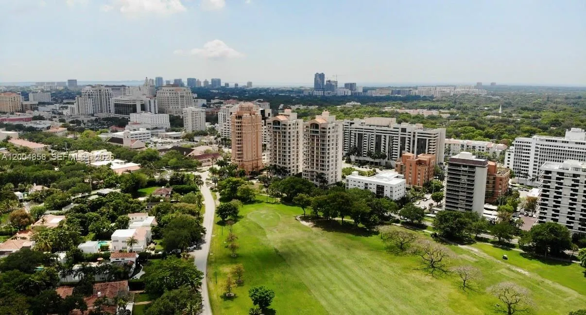 625 Biltmore Way # 103, Coral Gables FL 33134