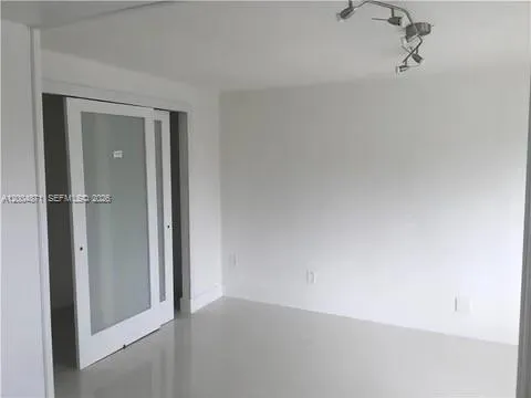 4242 SW 98th Ave # 4242, Miami FL 33165