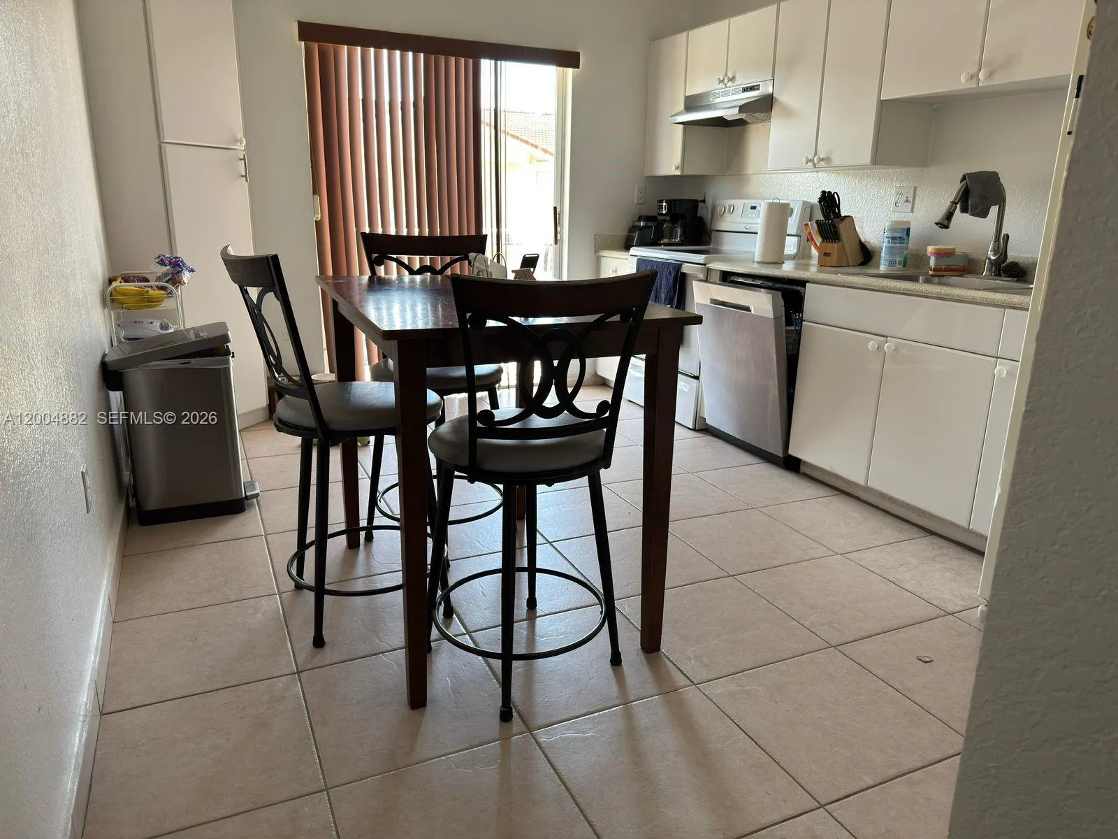 6962 NW 179th St # 6, Hialeah FL 33015