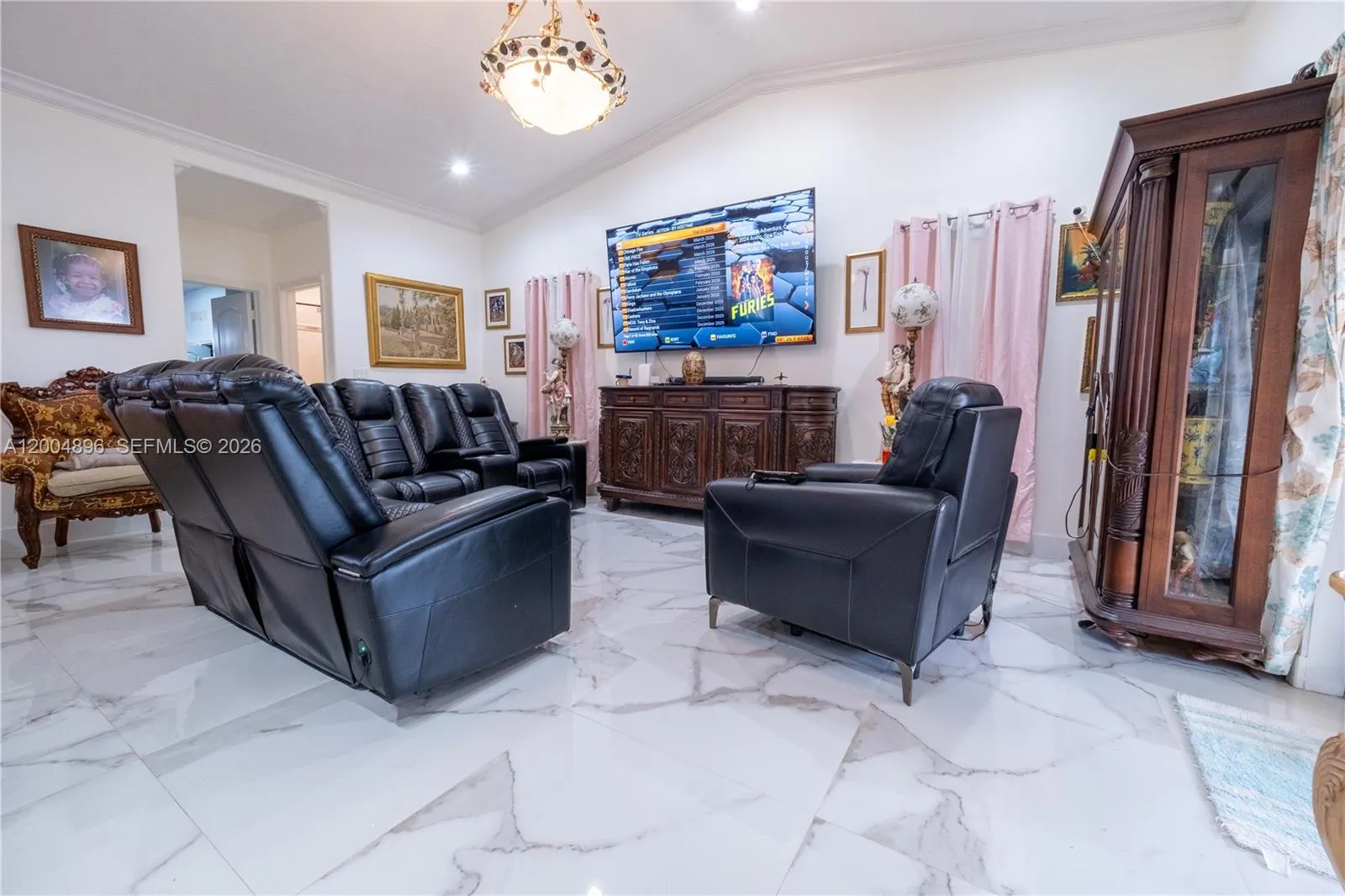 13911 SW 18th Ter, Miami FL 33175