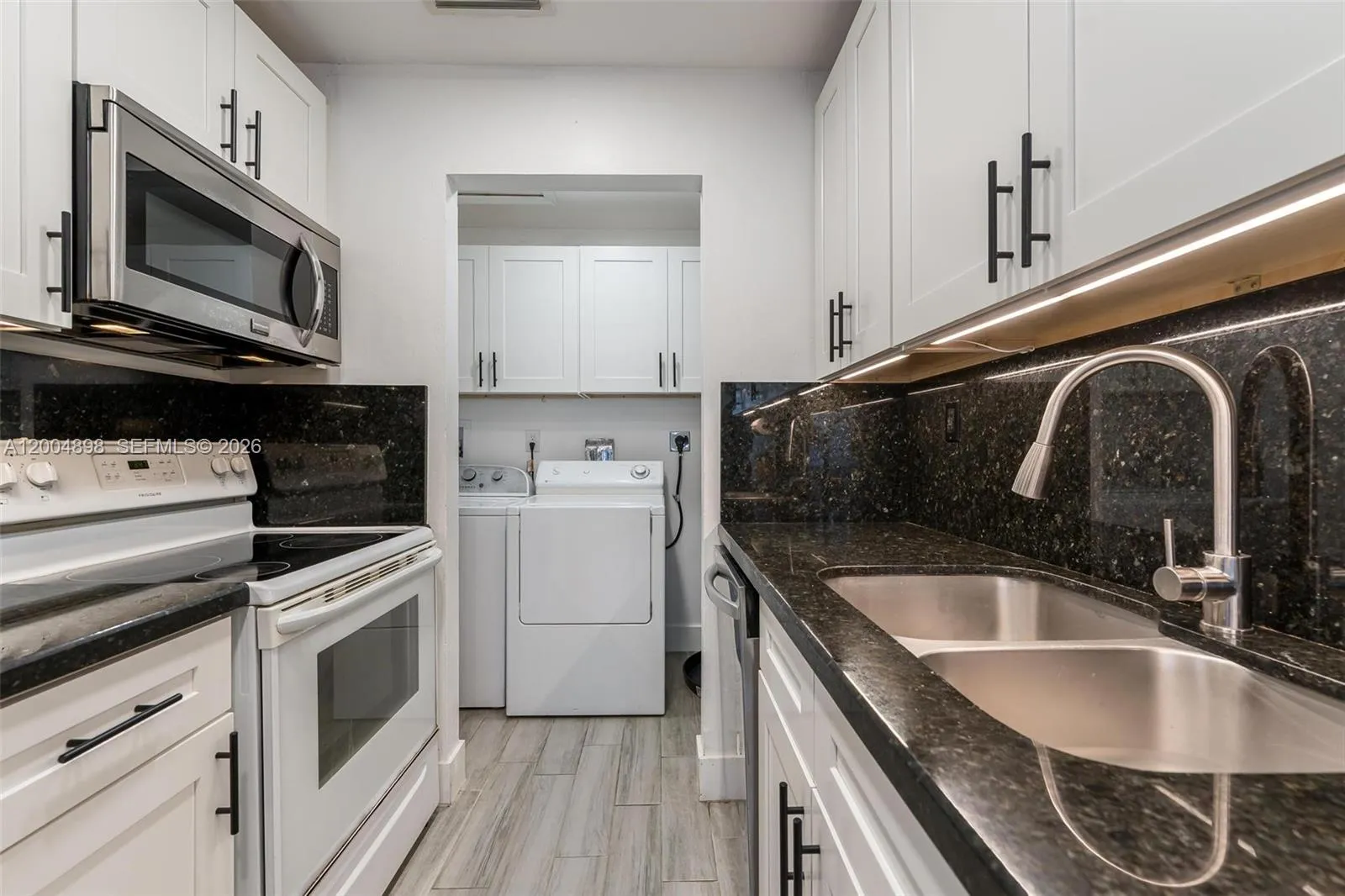 130 NW 57th St # 1, Oakland Park FL 33309