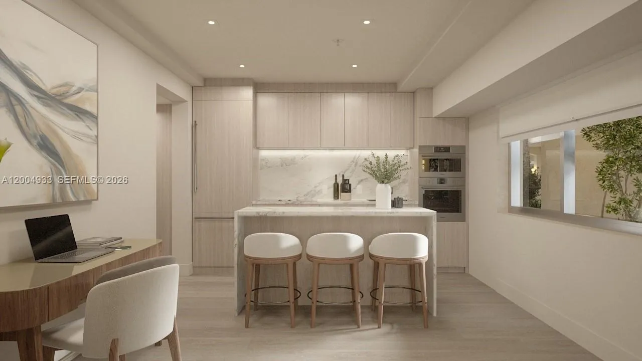 260 Collins Ave, Miami Beach FL 33139