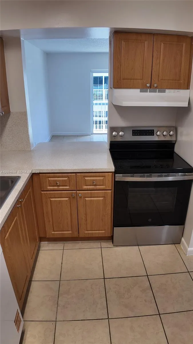 11140 SW 196th St # 308, Cutler Bay FL 33157