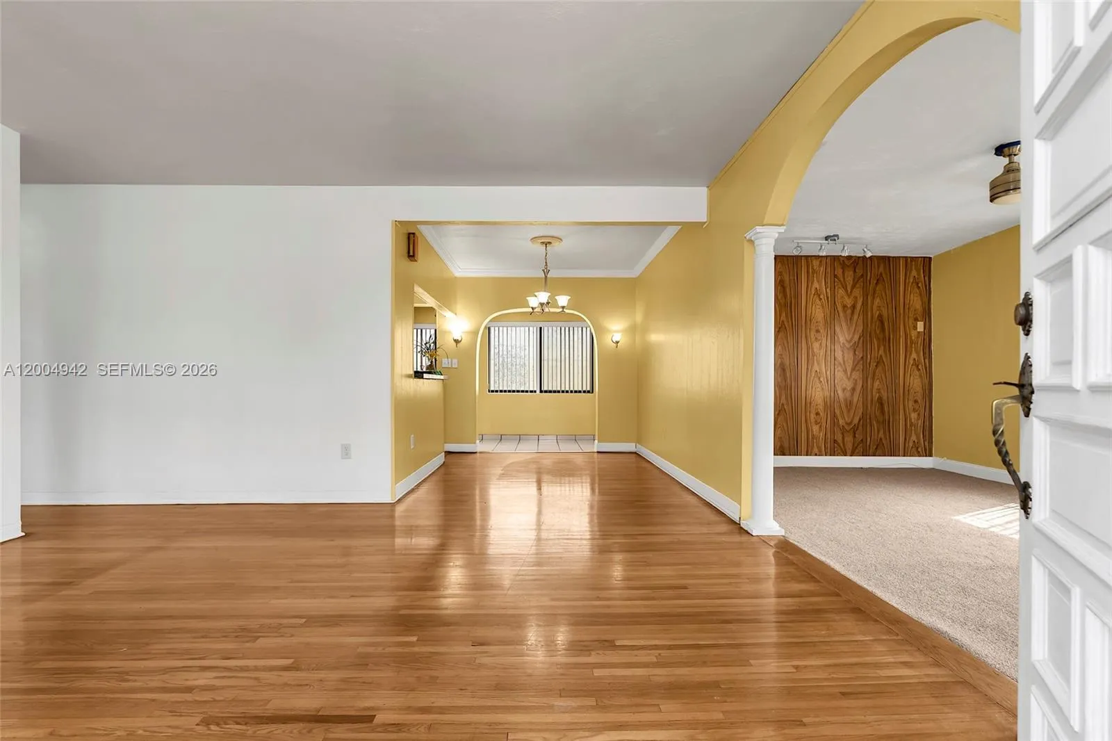 3694 NW 20th St, Miami FL 33142