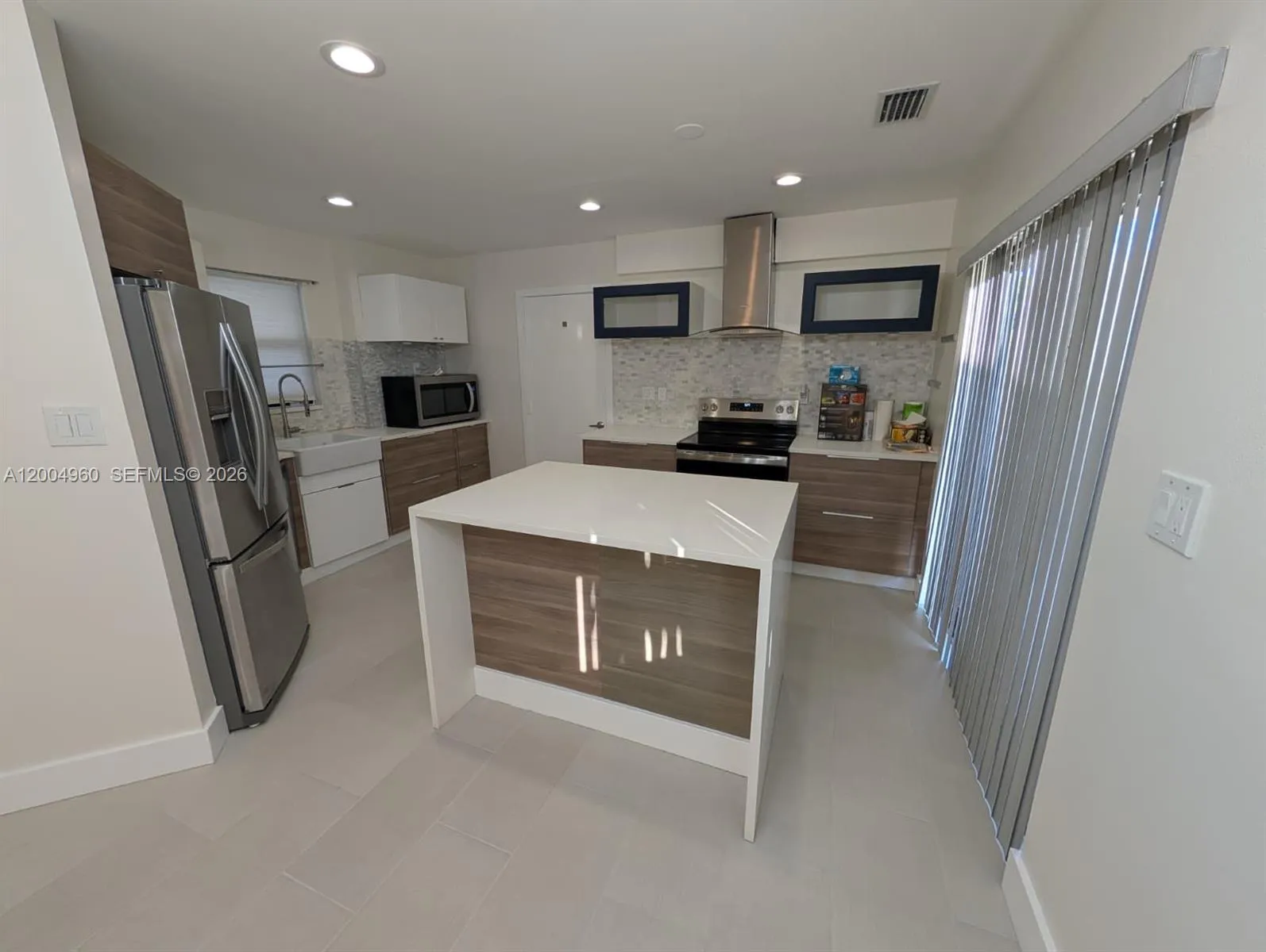 640 SW 113th Ter, Pembroke Pines FL 33025