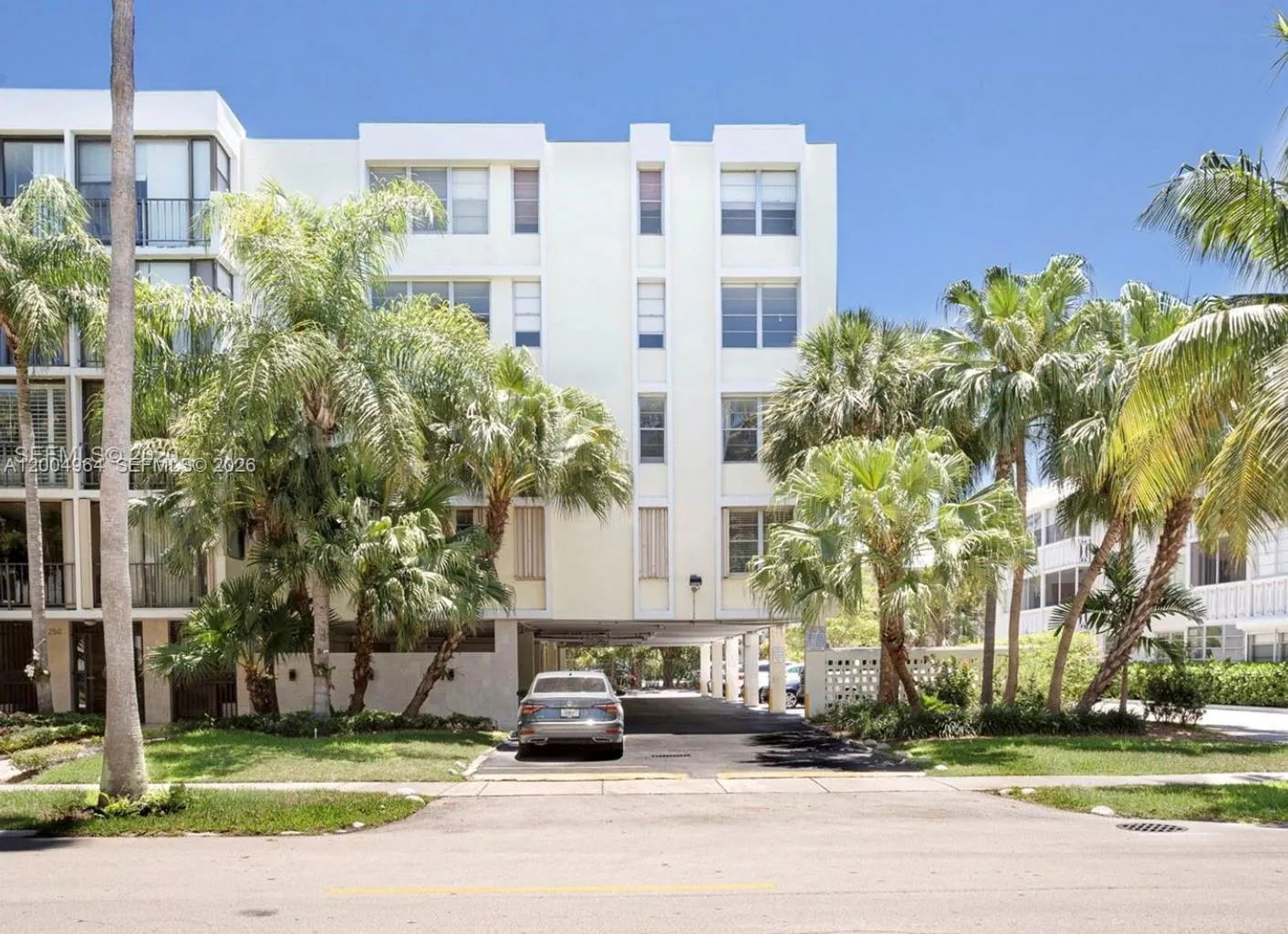 250 Galen Dr # 43, Key Biscayne FL 33149