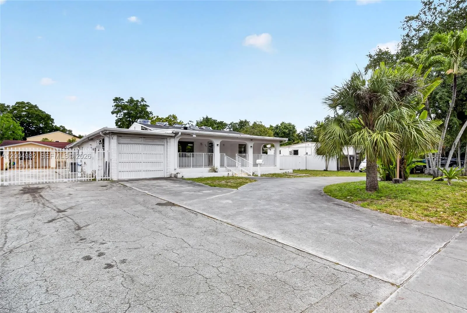 3061 NW 14th St, Miami FL 33125