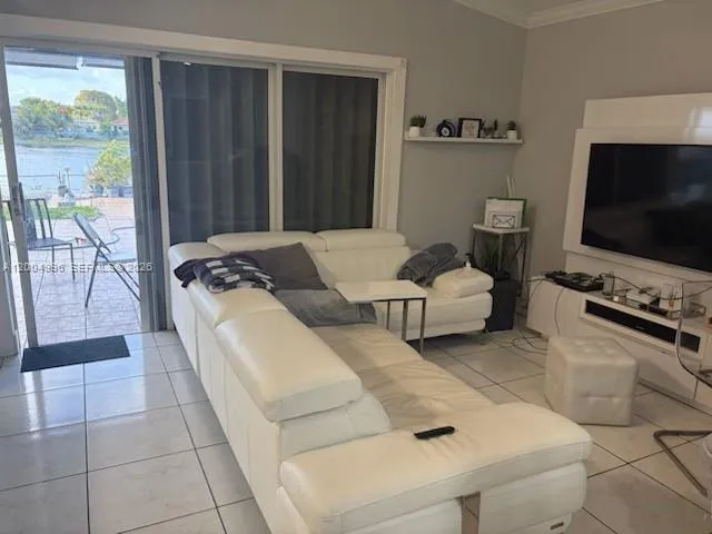14961 SW 36th Ter, Miami FL 33185