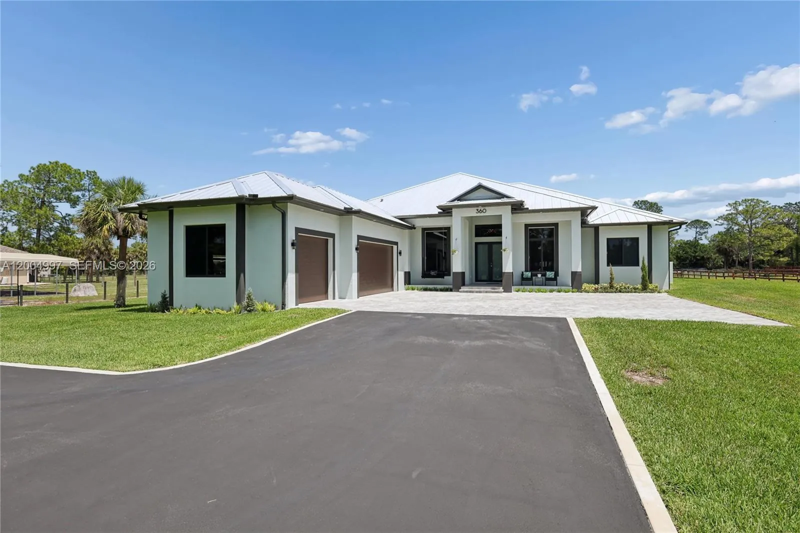 360 13th St SW, Naples FL 34117