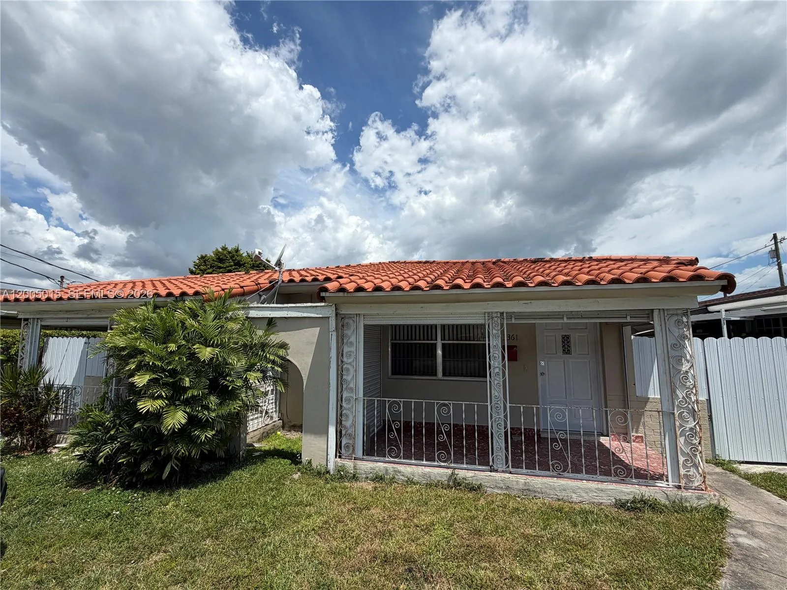 4 bedroom 2 bath for sale at 3361 SW 28th St, Miami FL 33133