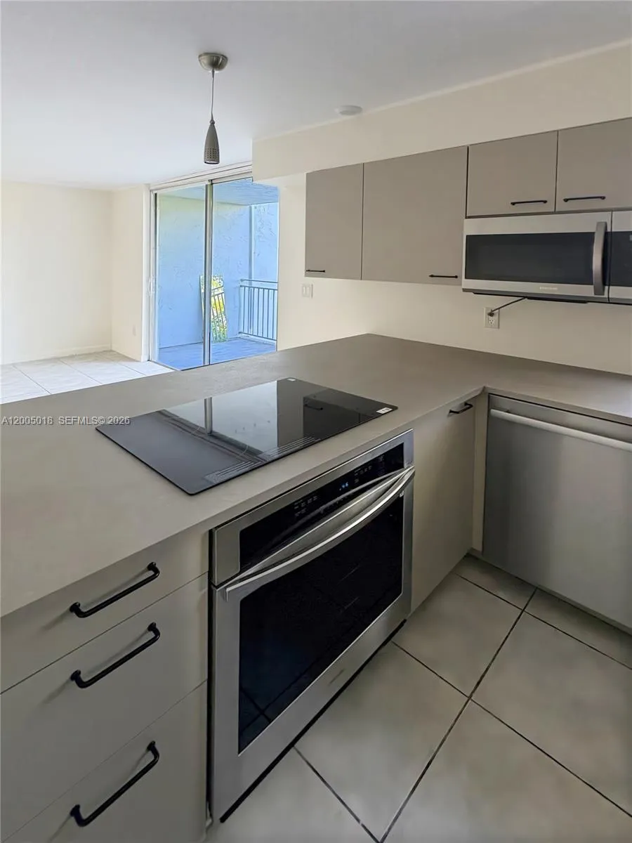 777 NE 62nd St # C402, Miami FL 33138