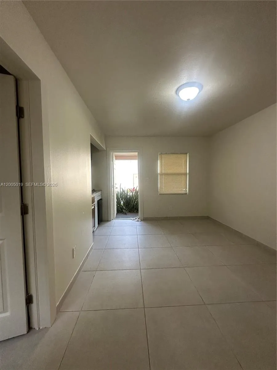 1708 Van Buren St # 3, Hollywood FL 33020