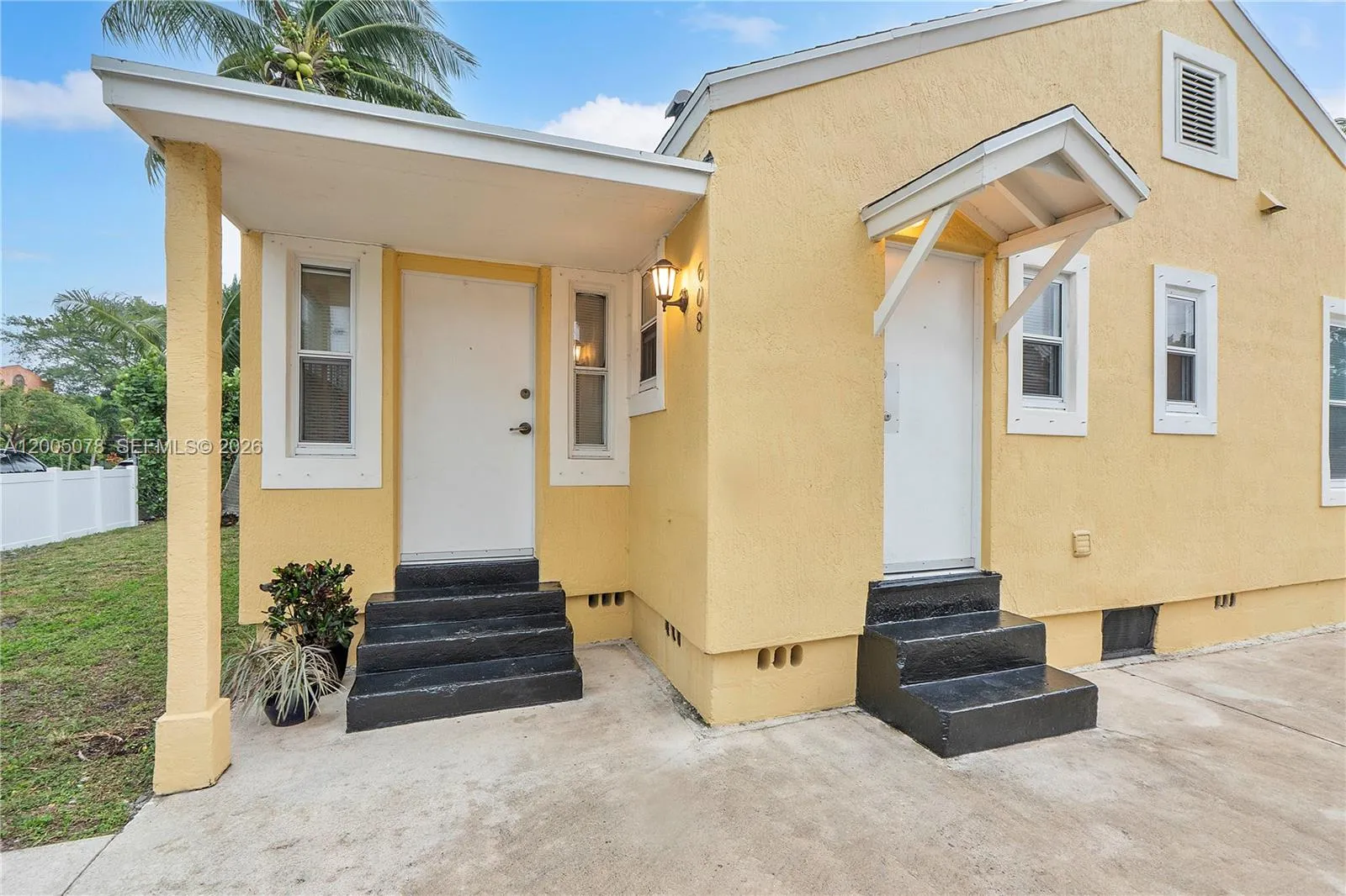 608 El Vedado # 608, West Palm Beach FL 33405