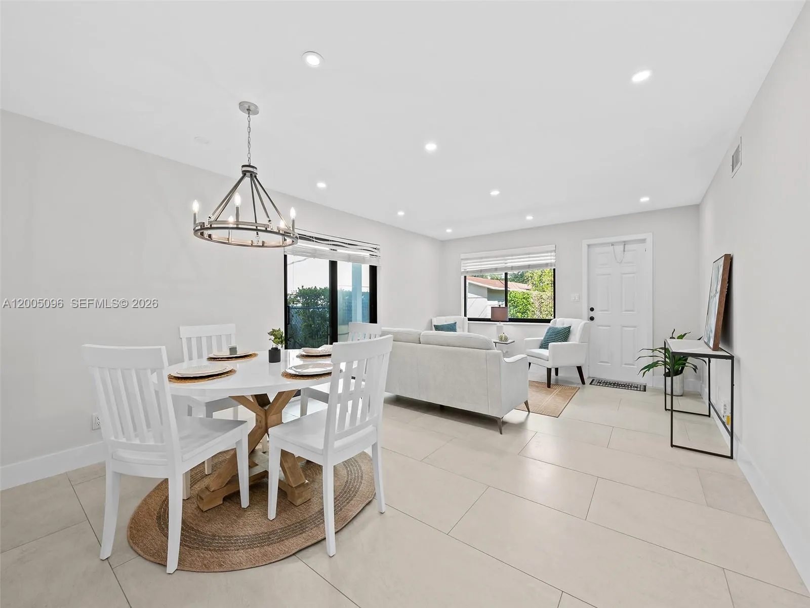 1305 SE 1st St # 2, Fort Lauderdale FL 33301