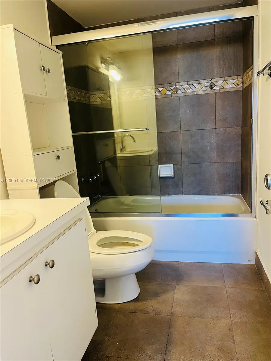 401 Golden Isles Dr # 716, Hallandale Beach FL 33009