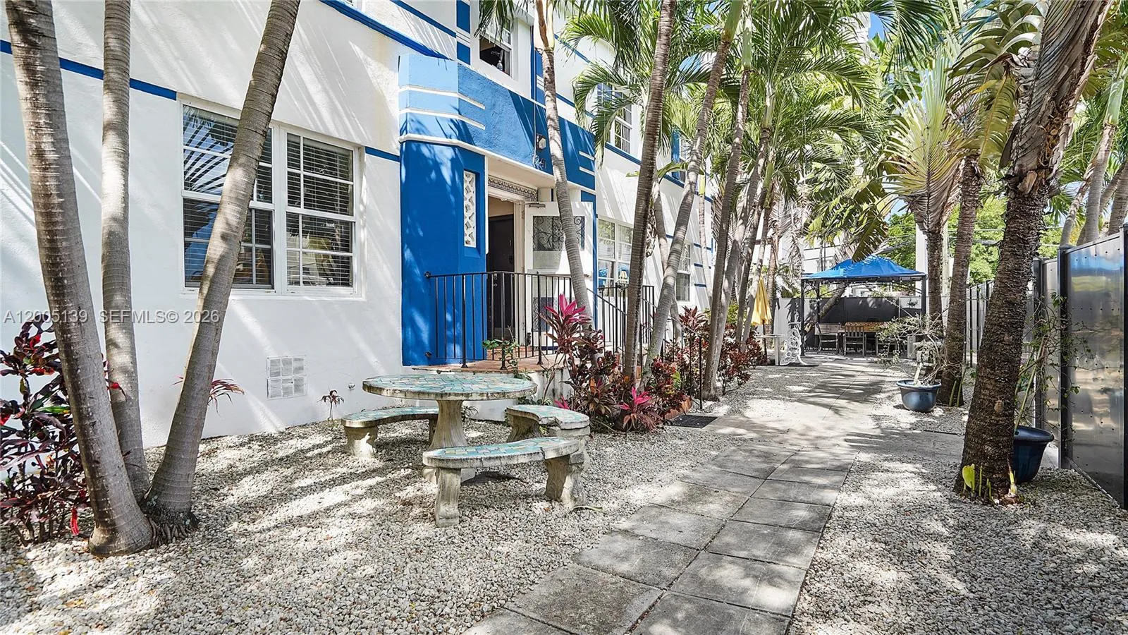 1241 13th St # 3, Miami Beach FL 33139