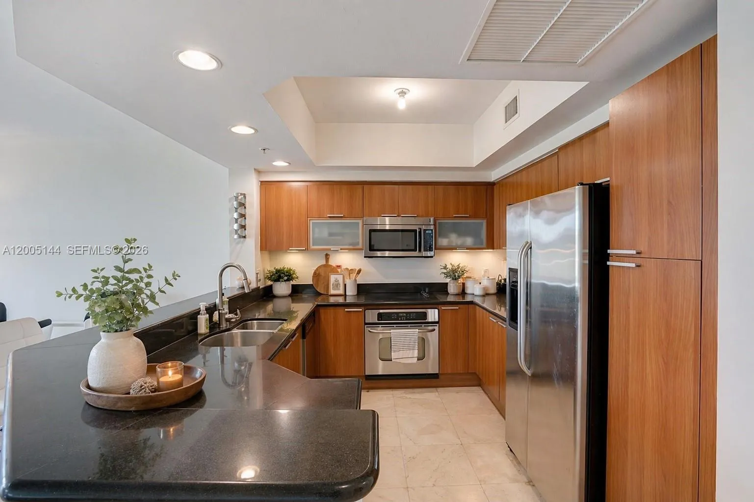 15051 Royal Oaks Ln # 503, North Miami FL 33181