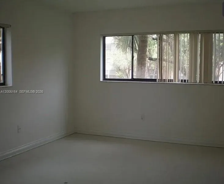 8650 SW 133rd Ave Rd # 213, Miami FL 33183