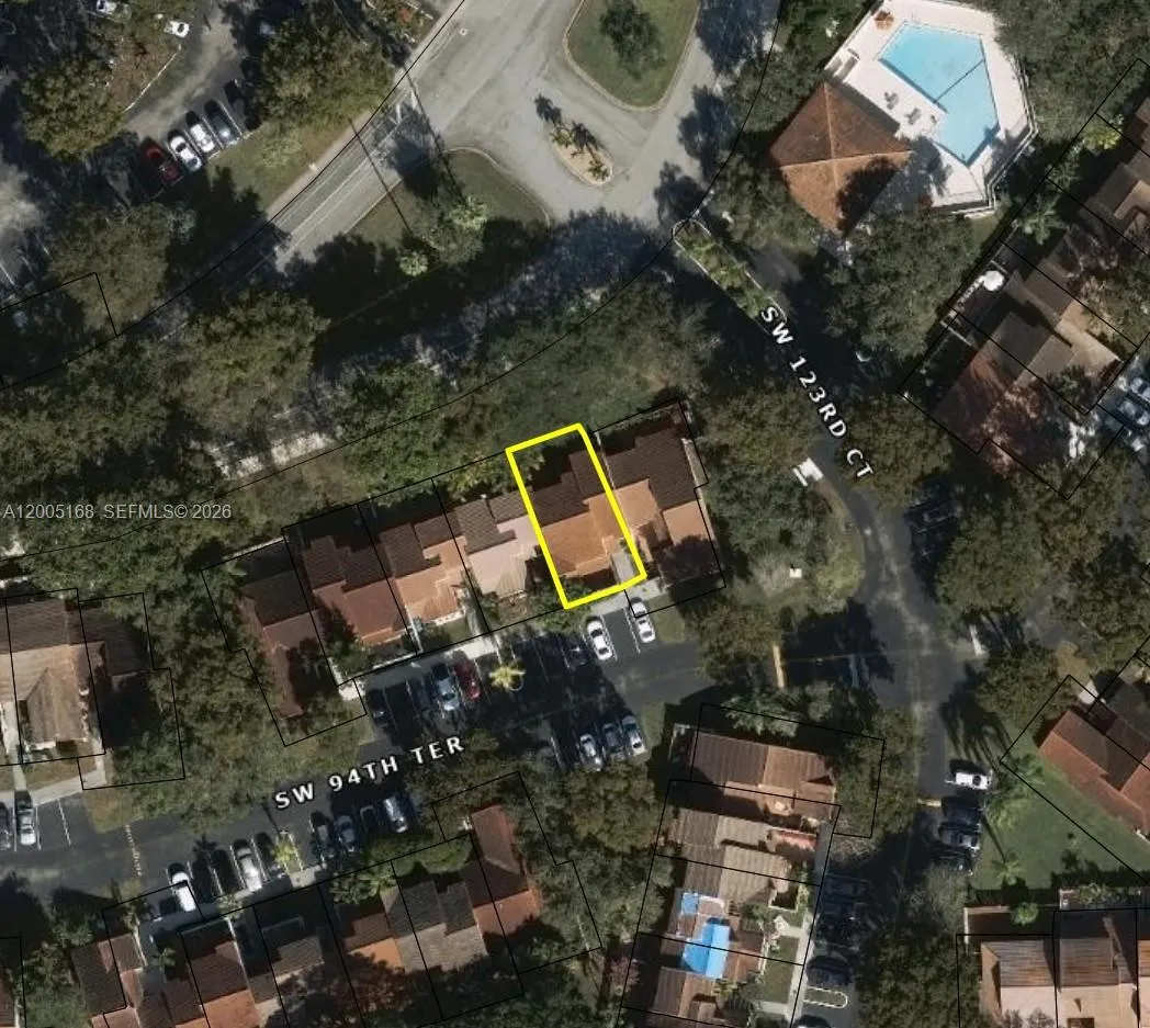 3 bedroom 3 bath for sale at 12345 SW 94th Ter, Miami FL 33186