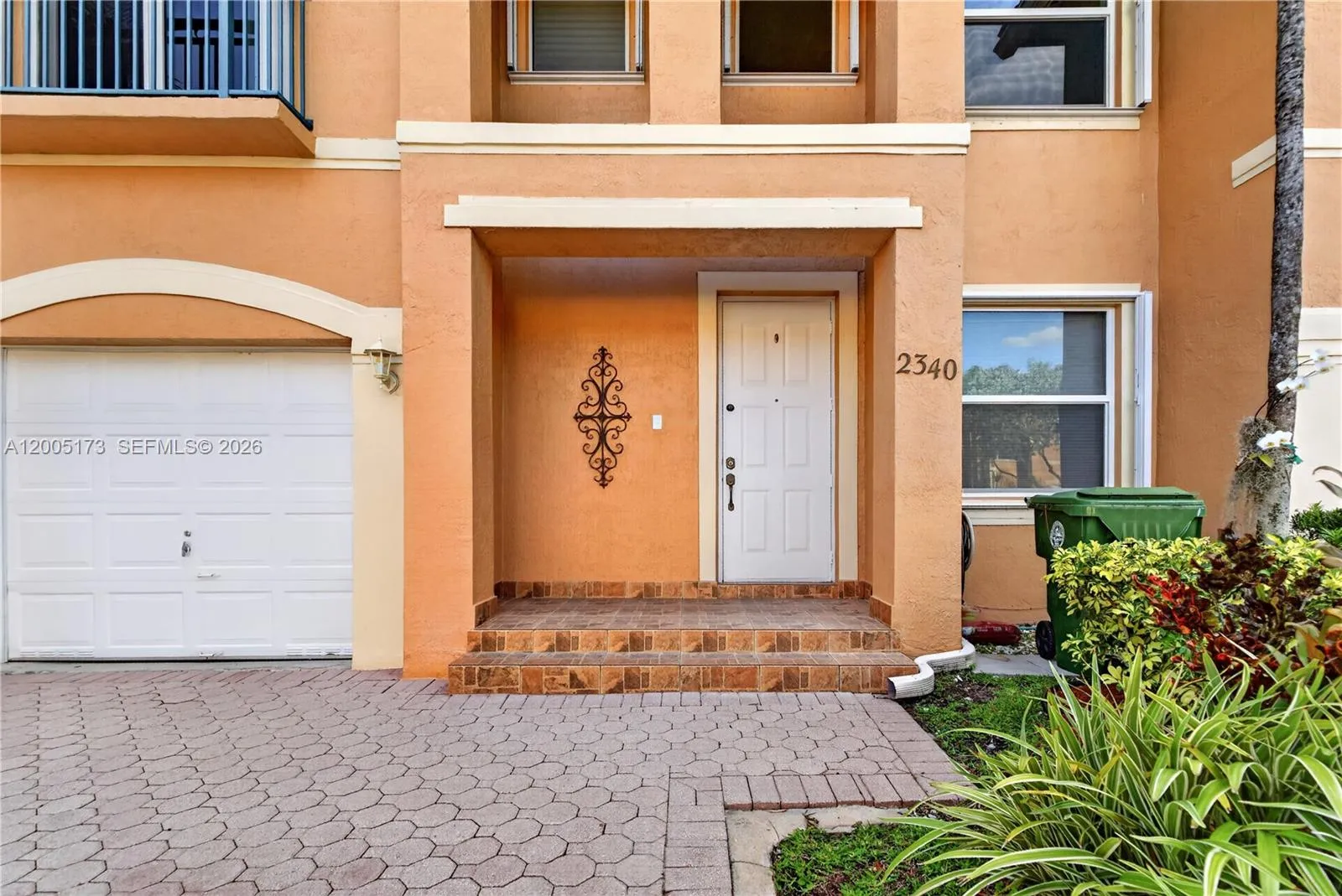 2340 NW 161st Ave, Pembroke Pines FL 33028