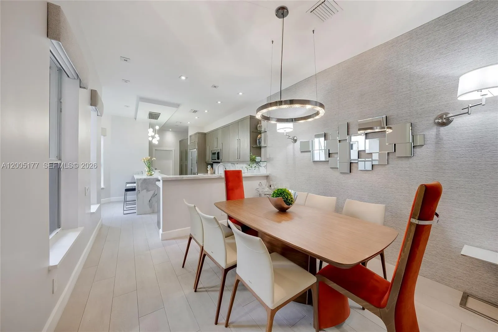 1366 W Harbor Vw W, Hollywood FL 33019