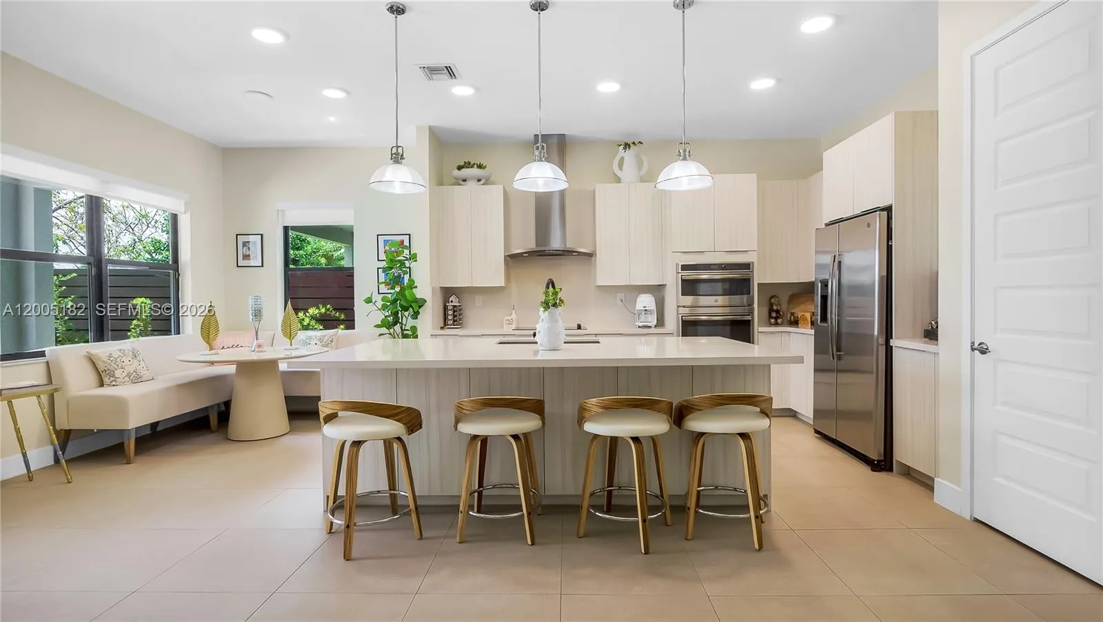 16051 NW 87th Ct, Miami Lakes FL 33018