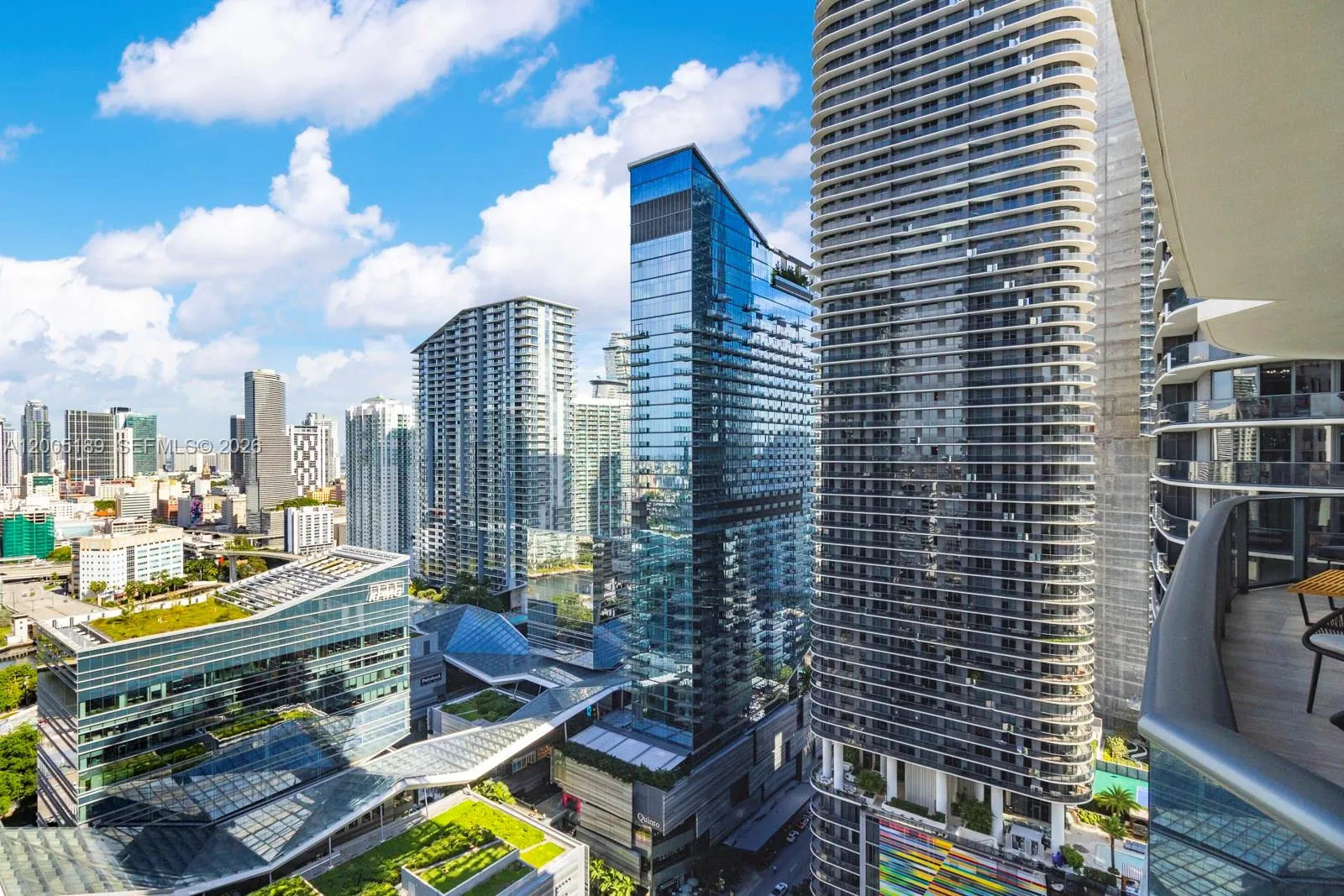 55 SW 9th St # 3010, Miami FL 33130