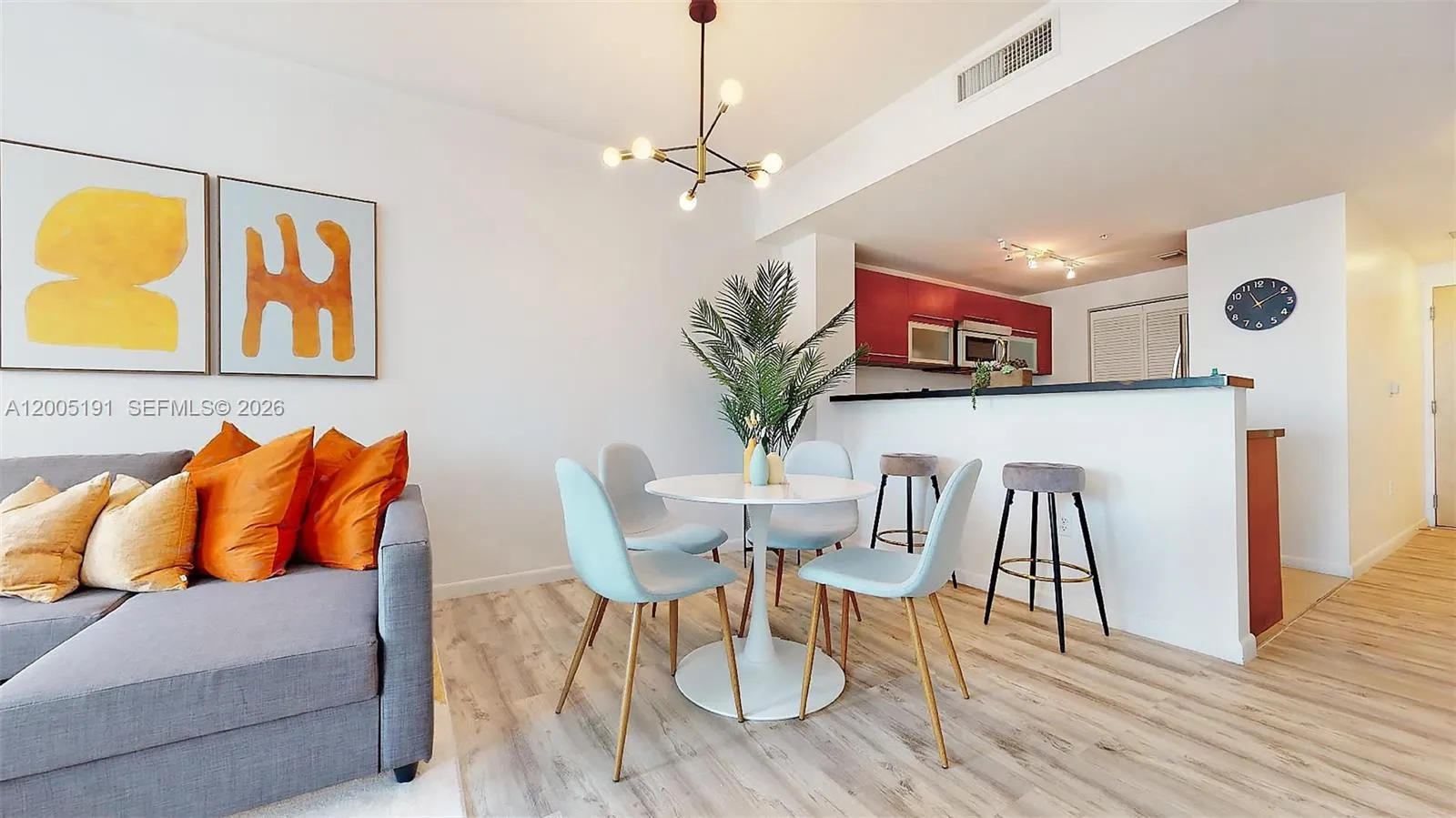 244 Biscayne Blvd # 704, Miami FL 33132