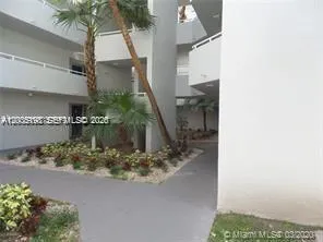 8255 SW 152nd Ave # 307, Miami FL 33193