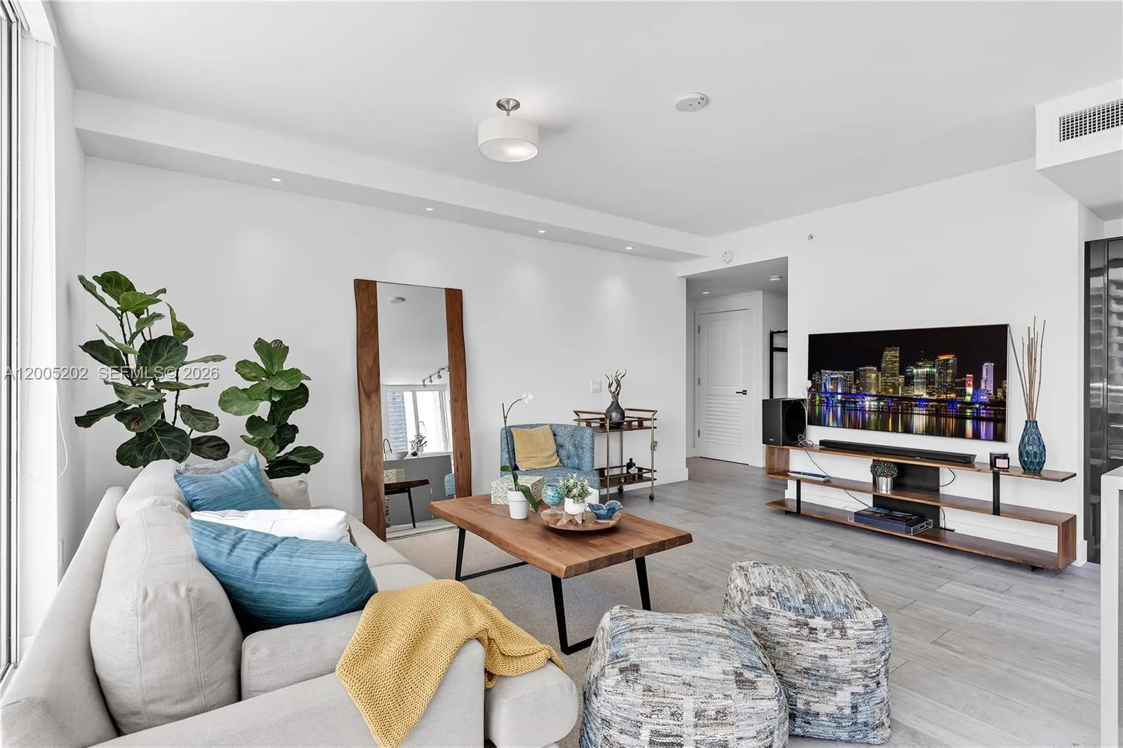 1080 Brickell Ave # 2601, Miami FL 33131